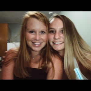 Meet your Posher, Olivia